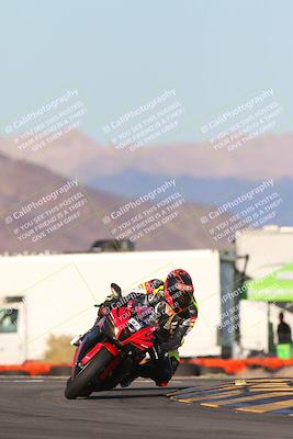 media/Dec-05-2024-Racers Edge (Thu) [[e102e0690b]]/3-B Group/Session 5 (Turn 16)/